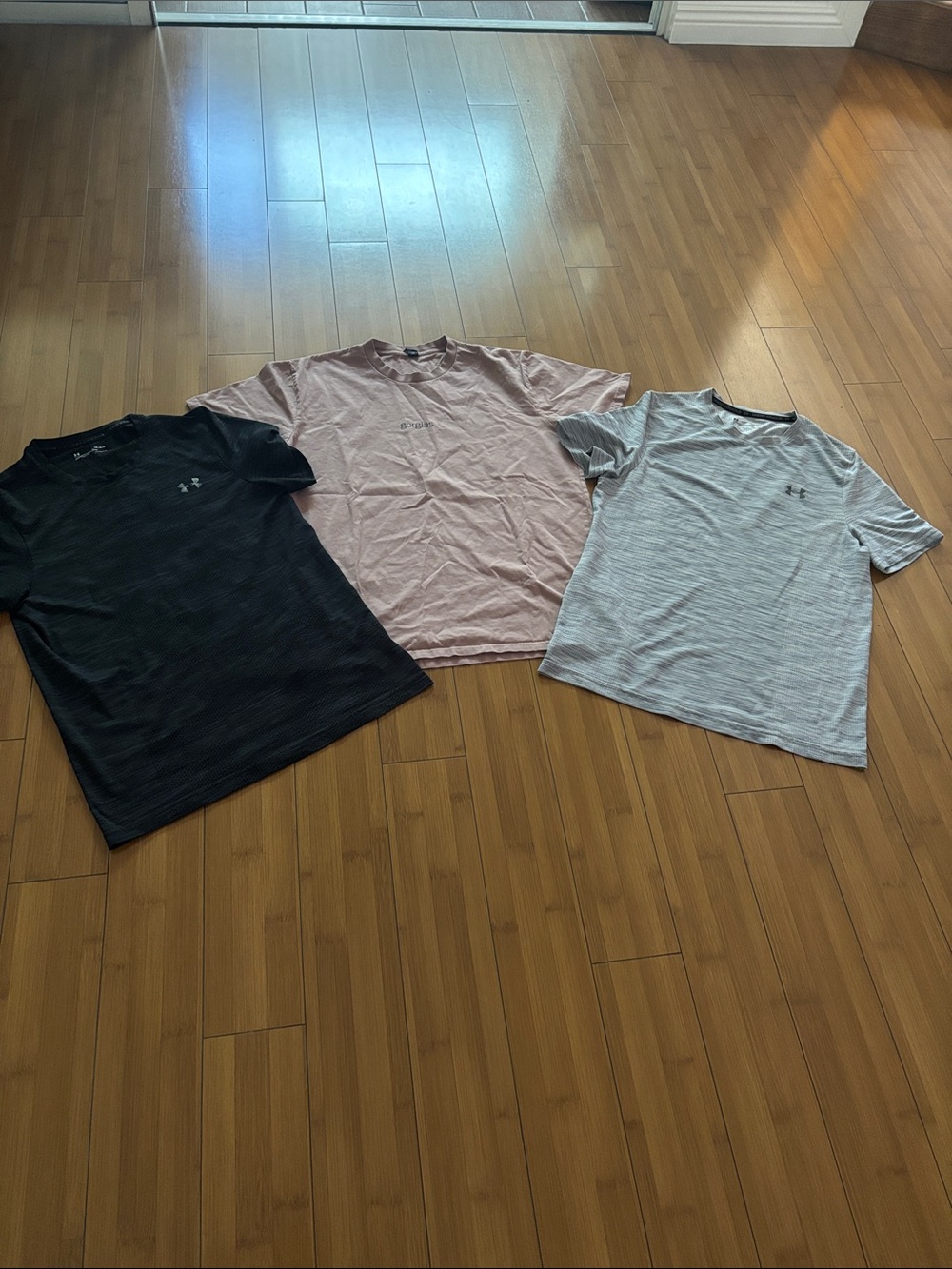 Under Armour Men’s Short Sleeve Performance Tee - Black, Pink, Light Gray